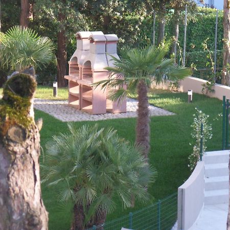 Residence Melograno Bibione Exterior foto